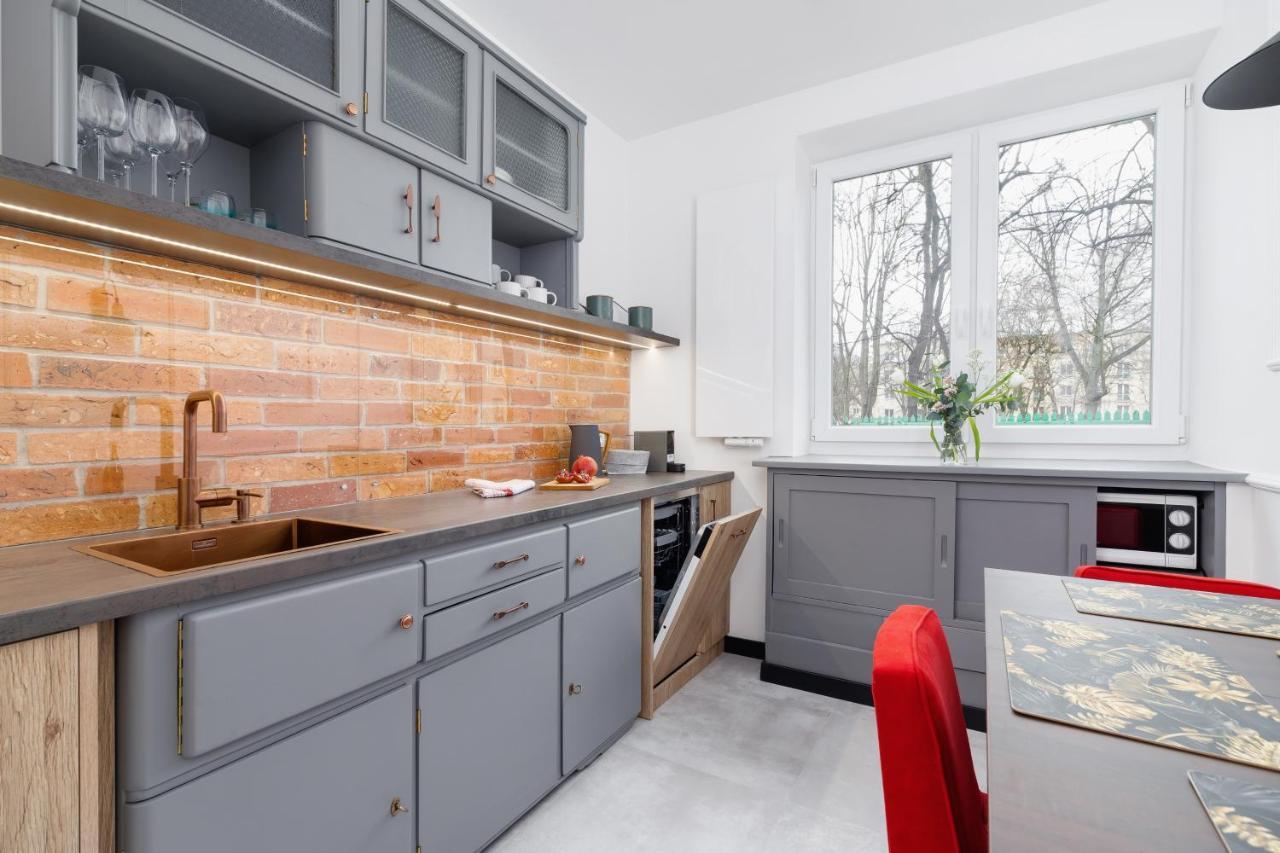 Apartments Osiedle Szkolne Cracow By Noclegi Renters 克拉科夫 外观 照片