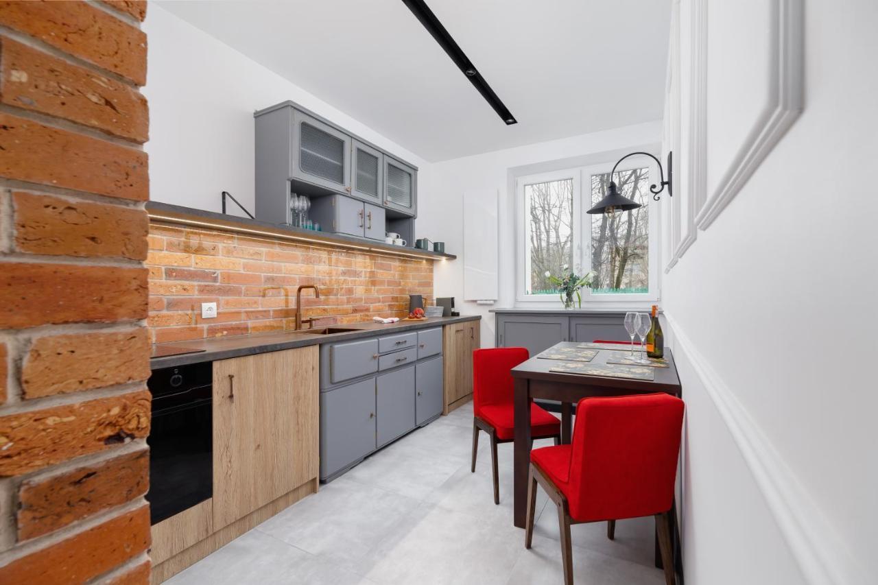 Apartments Osiedle Szkolne Cracow By Noclegi Renters 克拉科夫 外观 照片