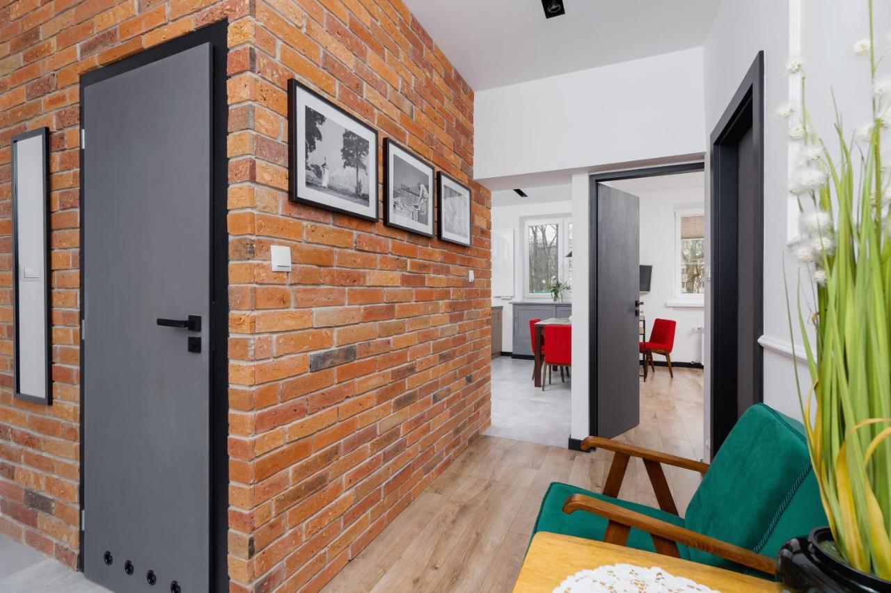 Apartments Osiedle Szkolne Cracow By Noclegi Renters 克拉科夫 外观 照片