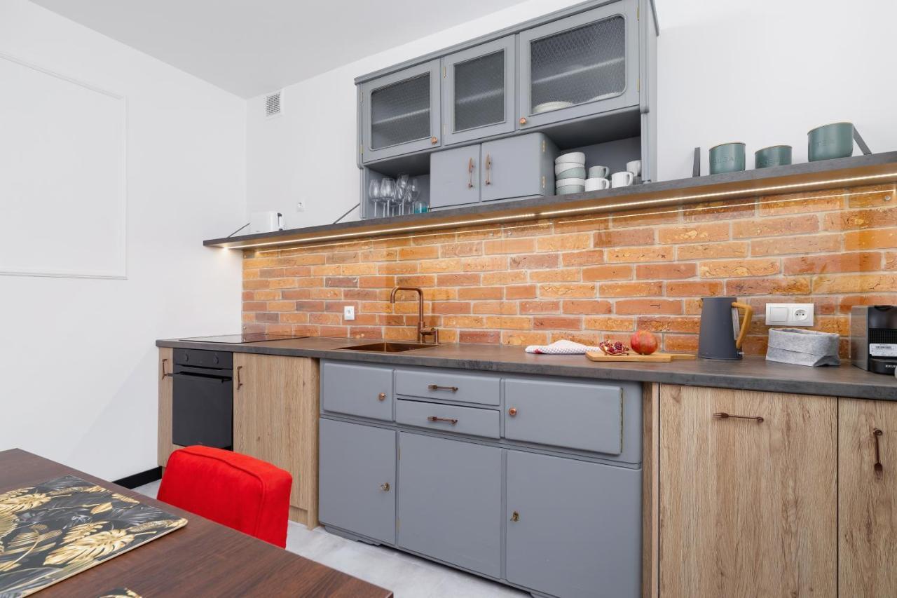 Apartments Osiedle Szkolne Cracow By Noclegi Renters 克拉科夫 外观 照片